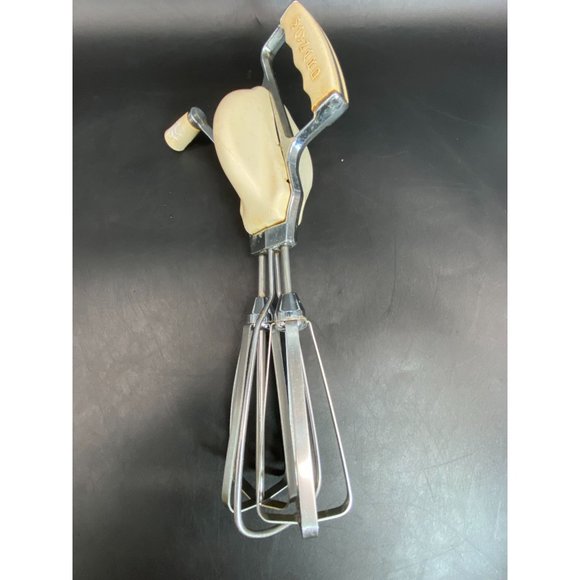 Vintage Lot of 3 Hand Beaters Maynard A&J High Speed - Picture 5 of 12